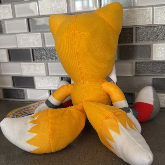 SEGA Sonic The Hedgehog MILES “TAILS” PROWER Plush / Limited Edition / 9” / NEW - Picture 9 of 15